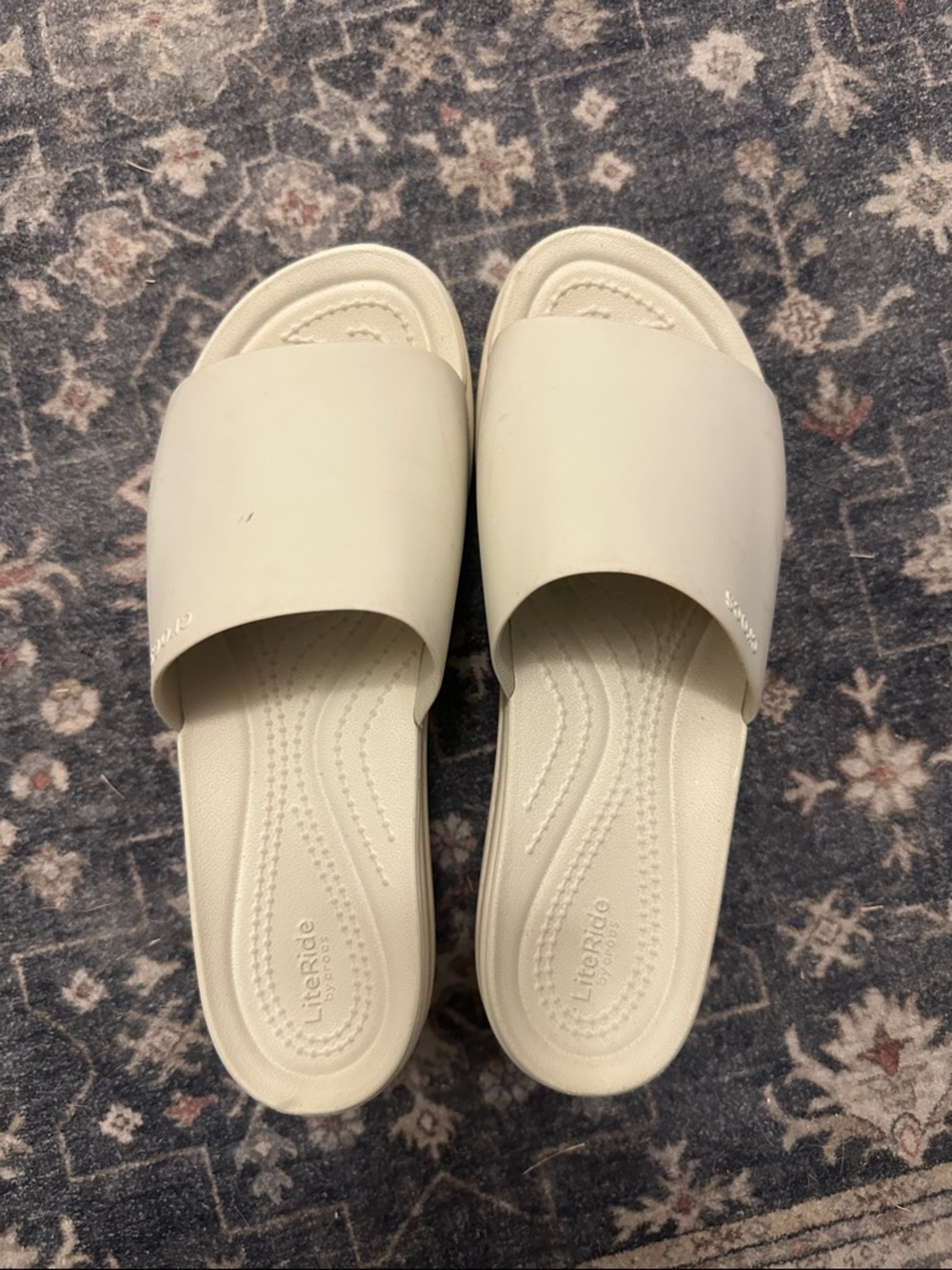 CROCS Women's Cream LiteRide Slide Sandals